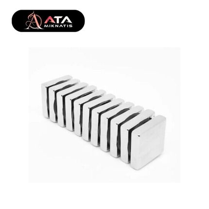 20×20×5 mm Köşeli Neodyum Mıknatıs